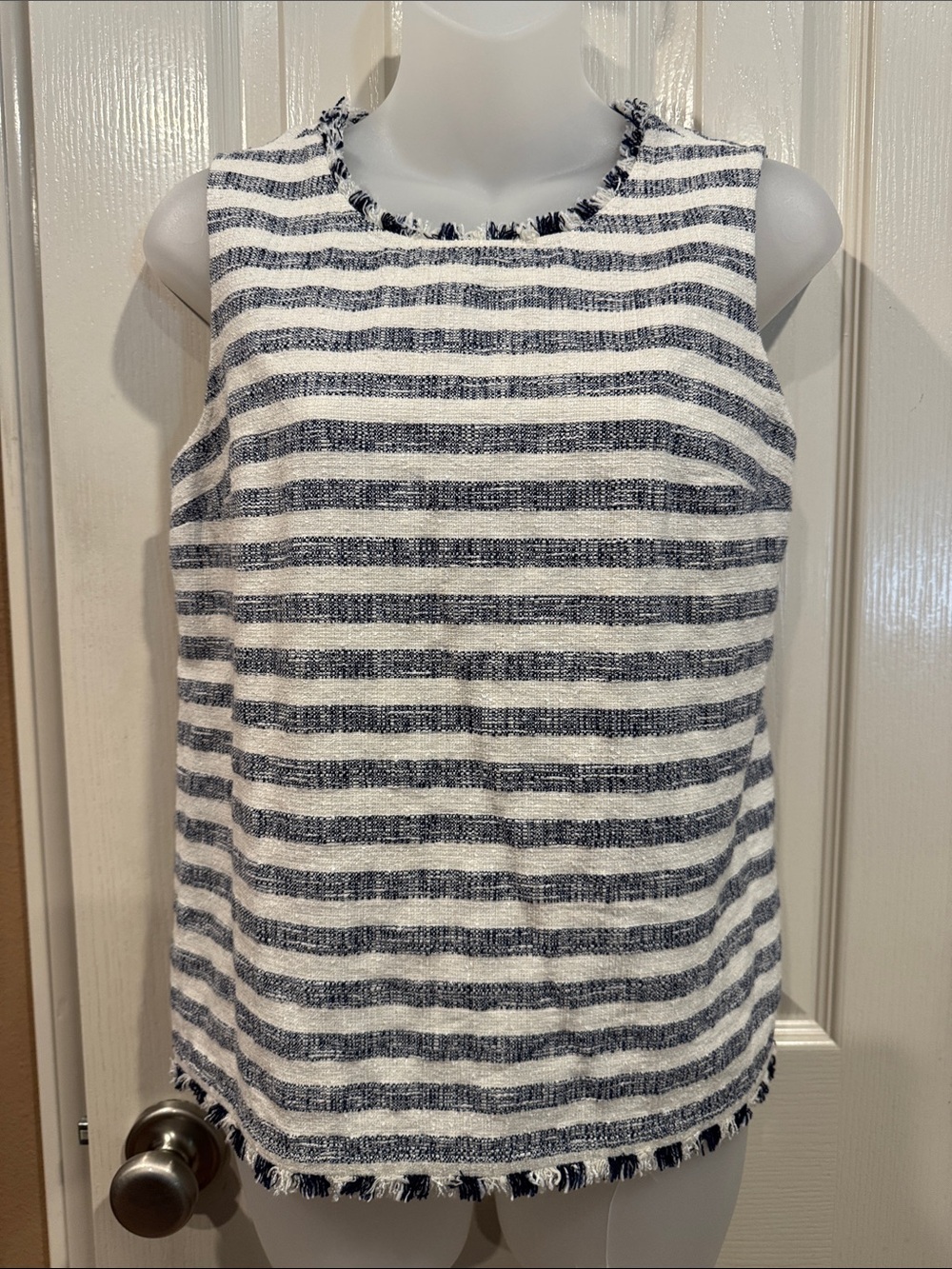 Banana Republic Ivory and Navy Fringe Embellished Top. Sz Small